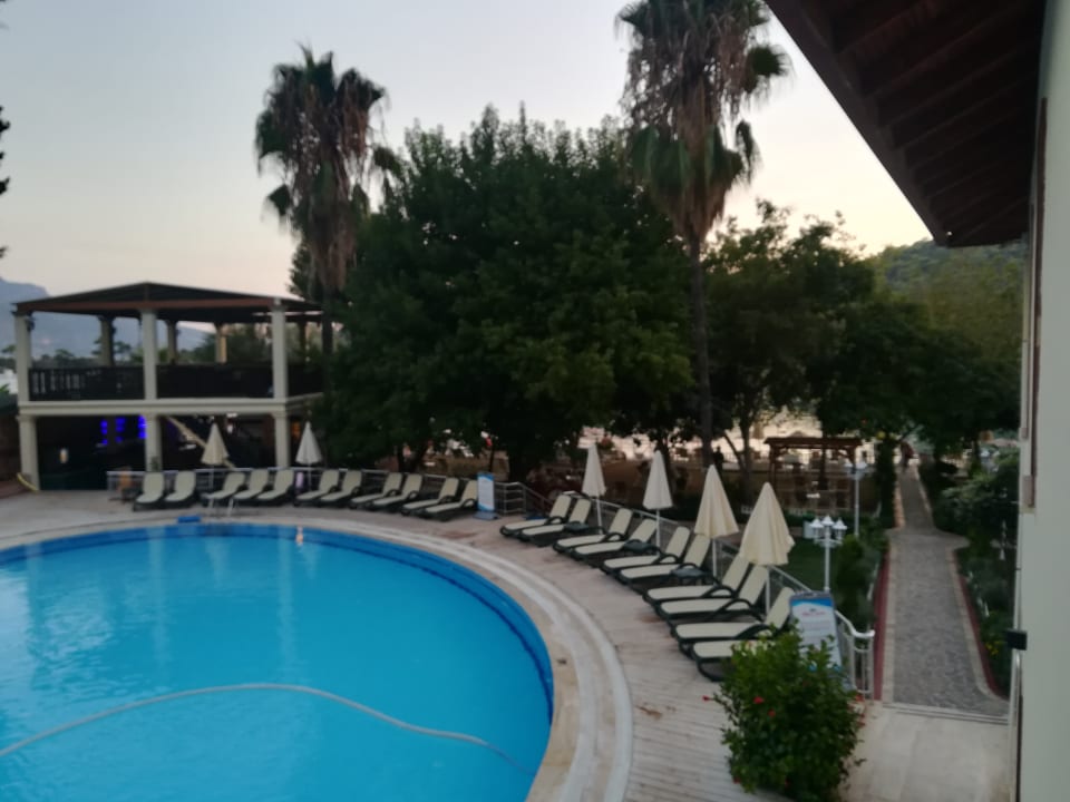 Pool Hotel Meri