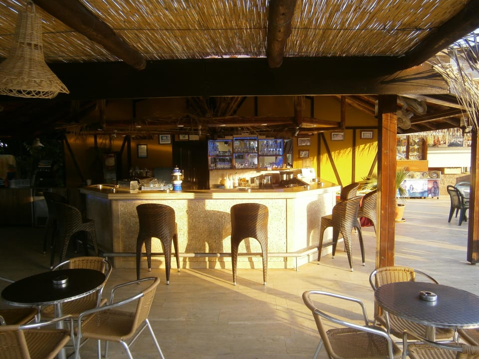 Poolbar Club Dizalya