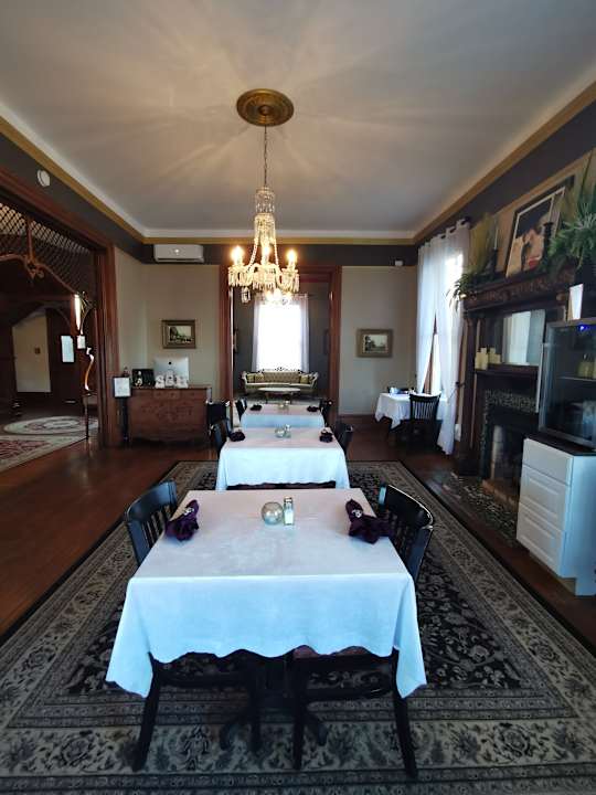 Gastro The Mansion on 17th, formerly Schaefer Haus