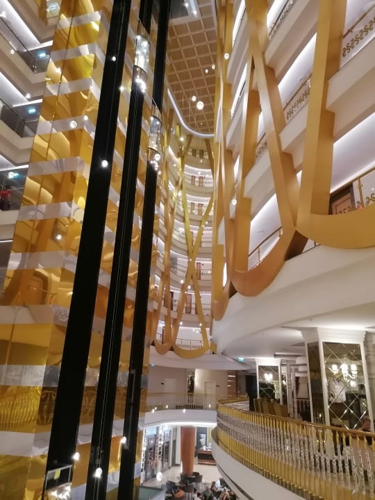 Lobby Dream World Aqua Hotel