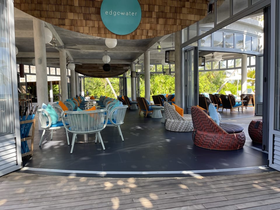 Gastro Outrigger Maldives Maafushivaru Resort