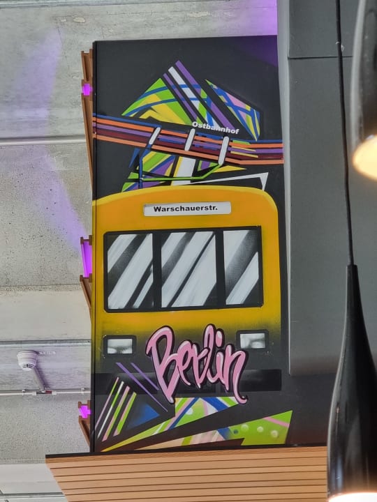 Sonstiges Hotel MOXY Berlin Ostbahnhof