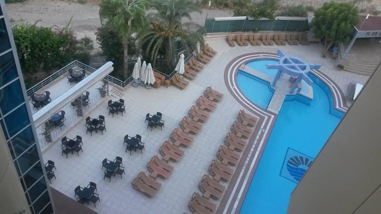 Basen i bar Kırbıyık Resort Hotel - Alanya