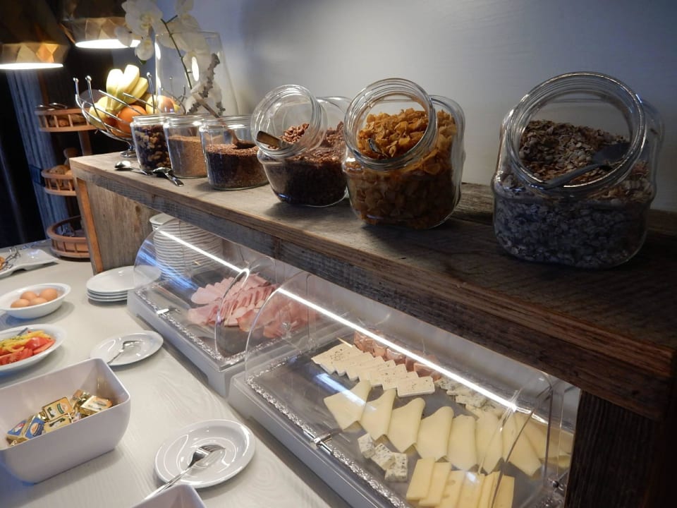 Frühstücksbüffet MONDI Hotel Axams