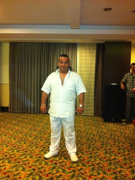 Animateur Anton, der Mr. Perfekt Marvida Family Eco