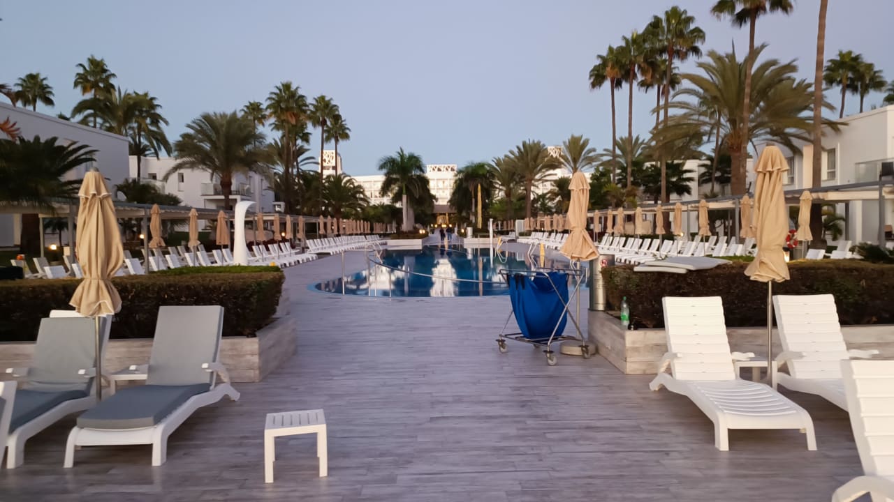 Pool Hotel Riu Palace Meloneras