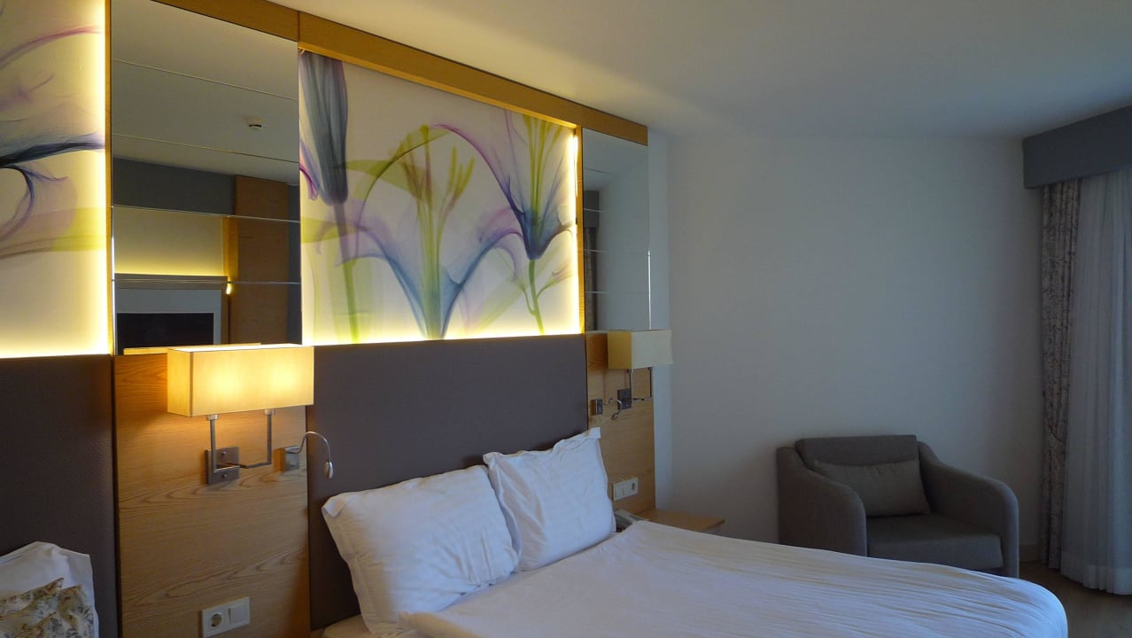 Super Glamour Resort & Spa