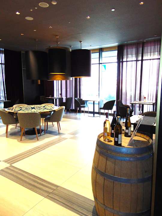 Gastro Mercure Almaty City Center