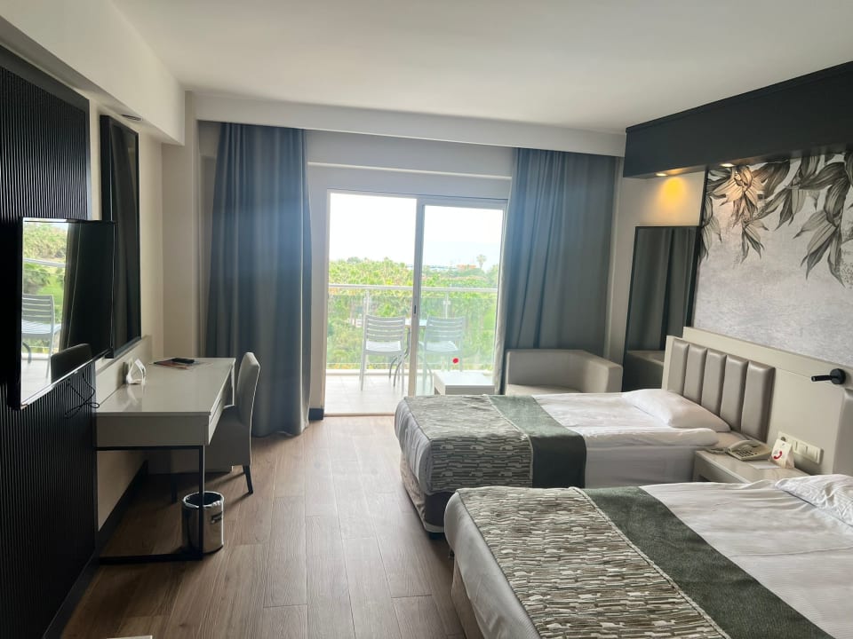 Zimmer Seaden Sea World Resort & Spa