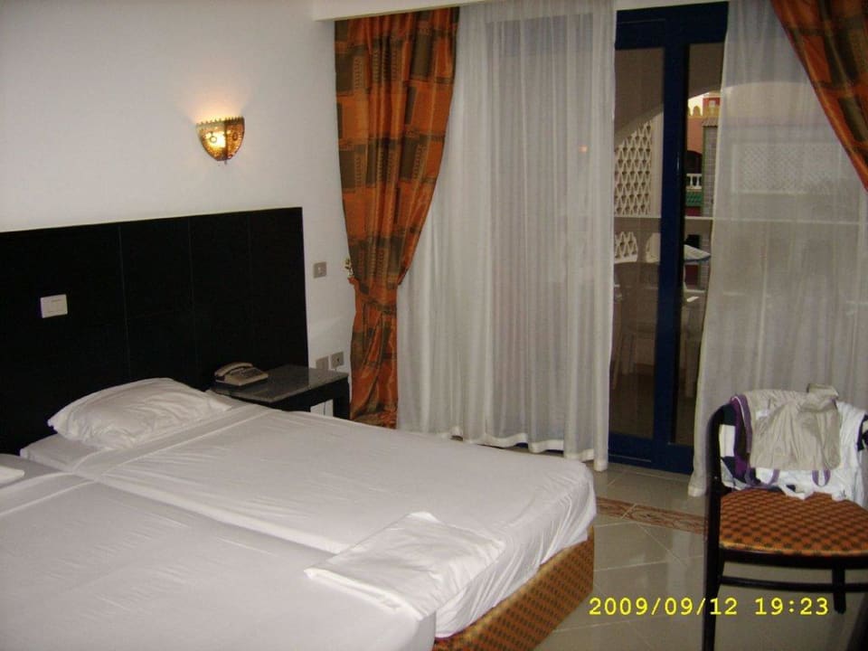 Zimmer 420 Pickalbatros Alf Leila Wa Leila Resort - Neverland Hurghada