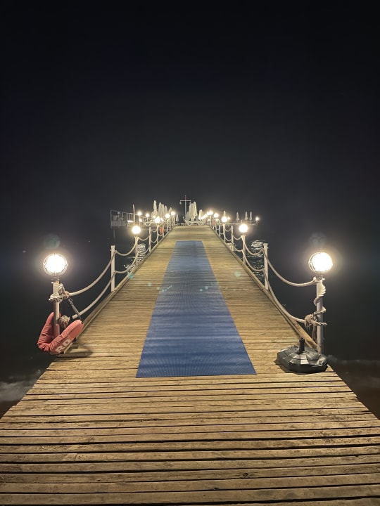 Strand Saturn Palace Resort Hotel