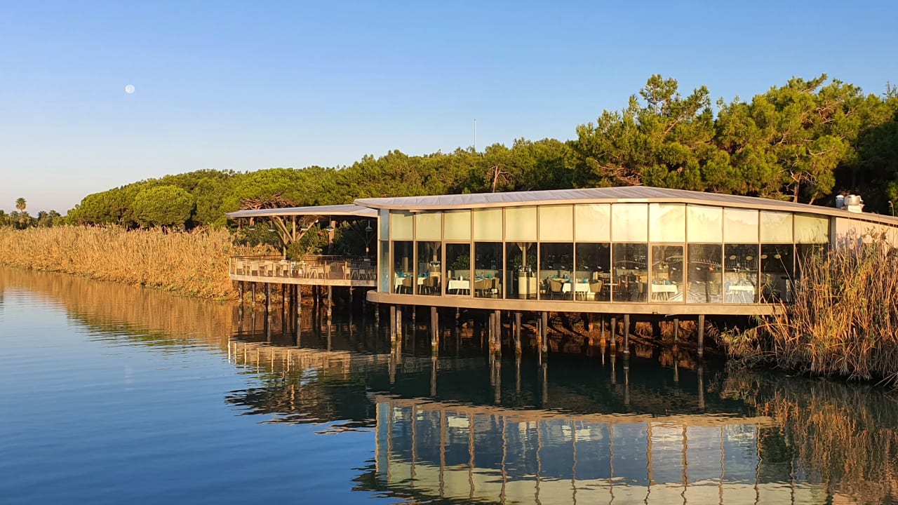 Gastro Xanadu Resort Hotel