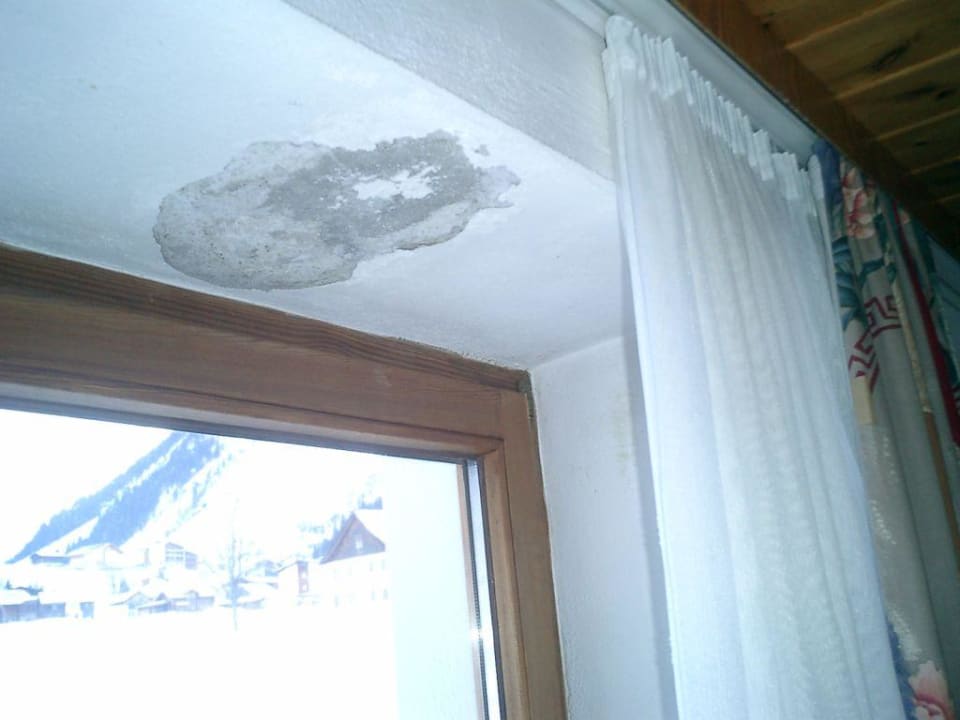 Kleiner Mangel im Zimmer Hotel Alpenrose