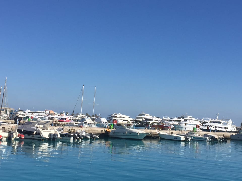 Strand Hotel Titanic Palace