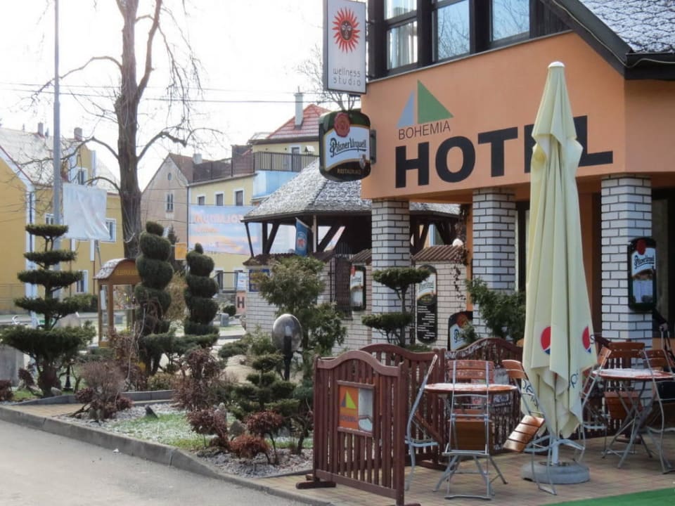 Hotel vom Parkplatz Hotel Slavie