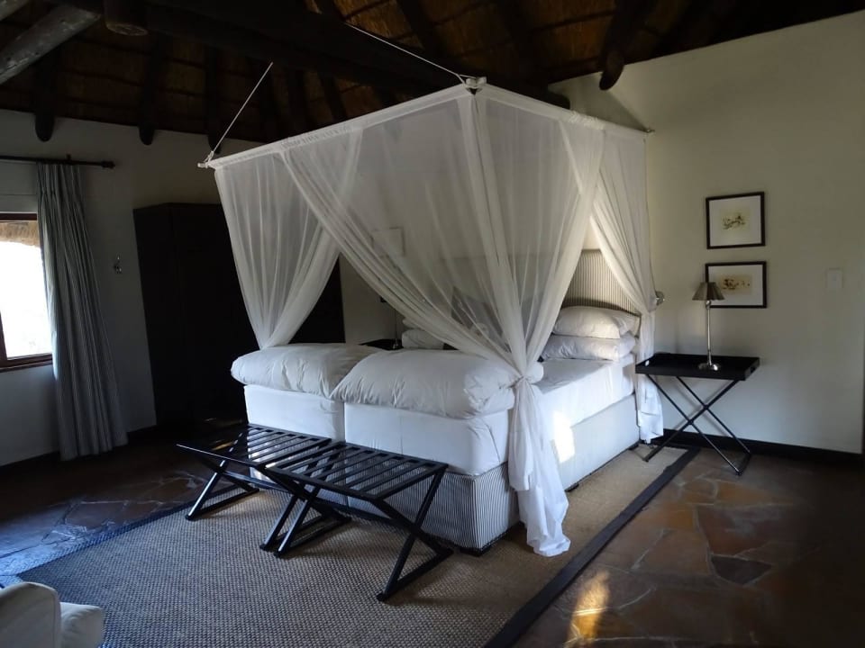 Tolle Einrichtung Hotel Mushara Lodge