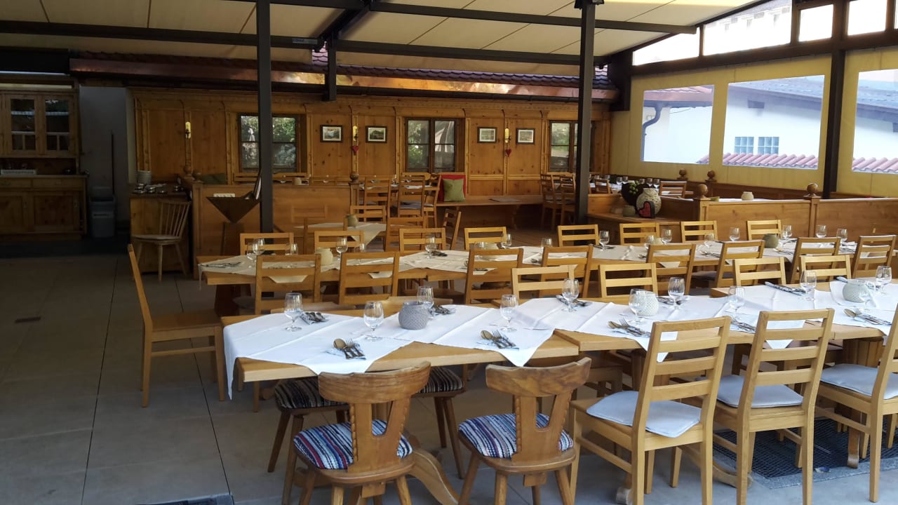 Gartenterrasse Hotel Enzian