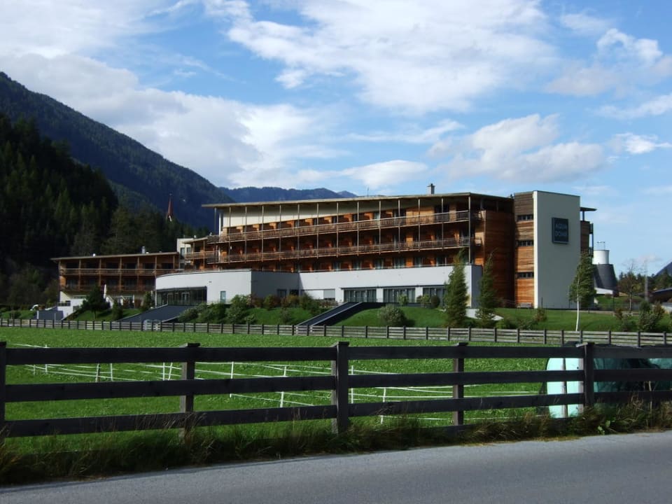 Aqua Dome von außen AQUA DOME