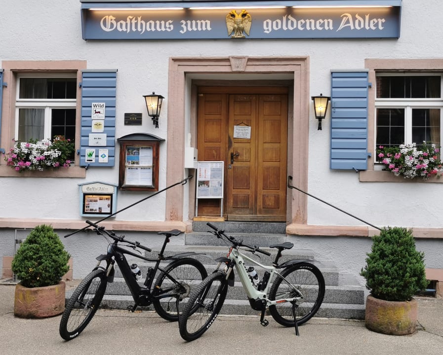 Außenansicht Goldener Adler Oberried - Hotel & Appartements