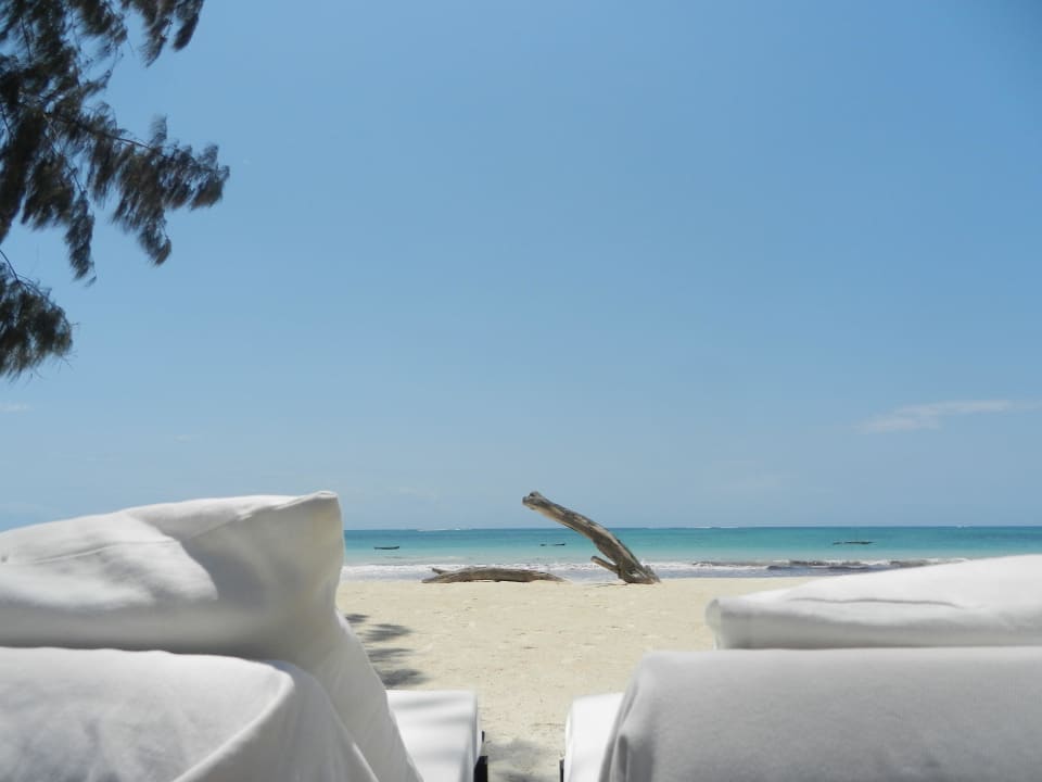 Strand Hotel Karibuni Rafiki Beach Resort