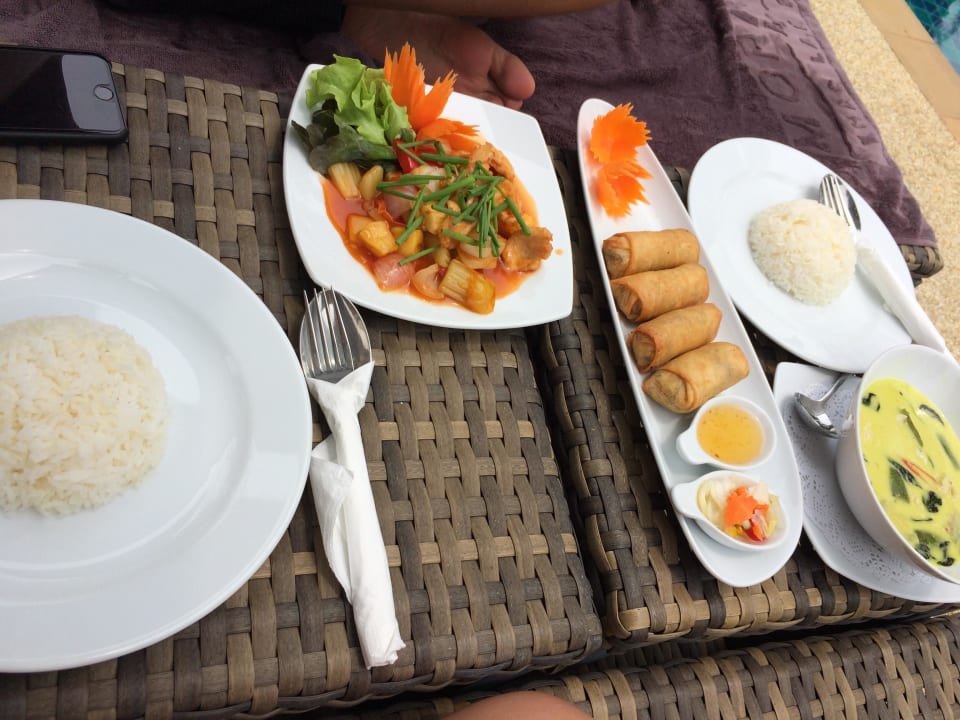 Hmmm Moracea by Khao Lak Resort