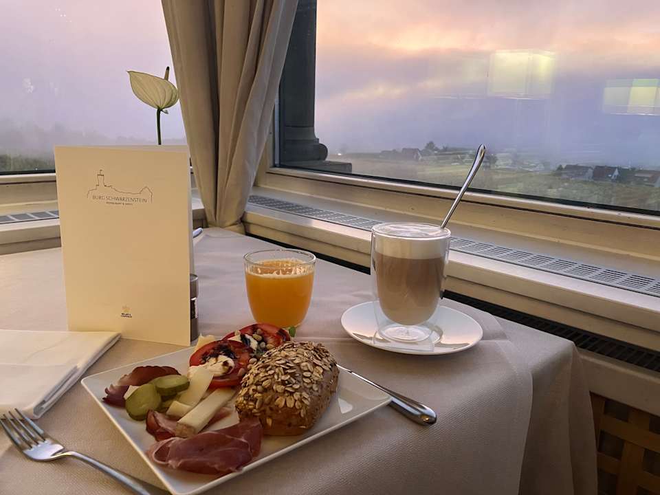 Gastro Relais & Châteaux Hotel Burg Schwarzenstein