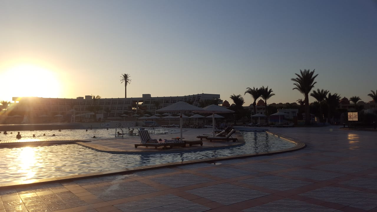 Pool Pharaoh Azur Resort