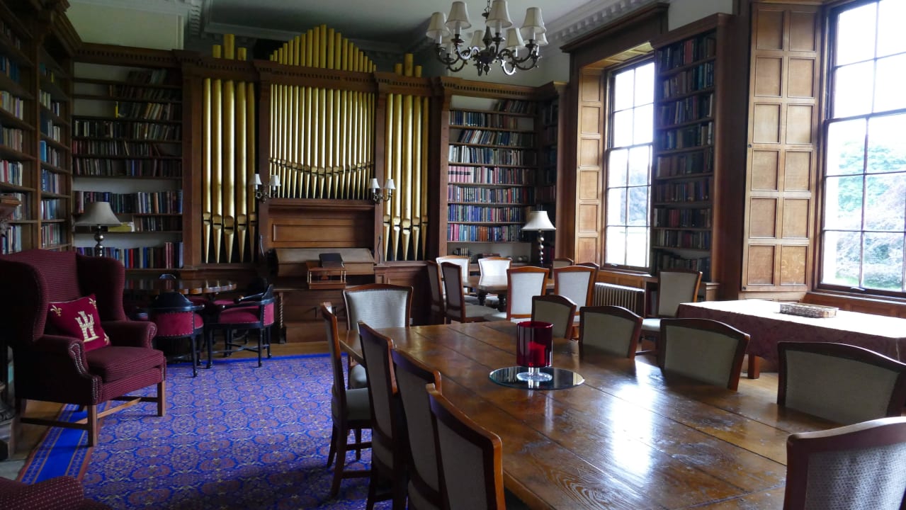 Zimmer mit Orgel im Schloss Carberry Tower Hotel