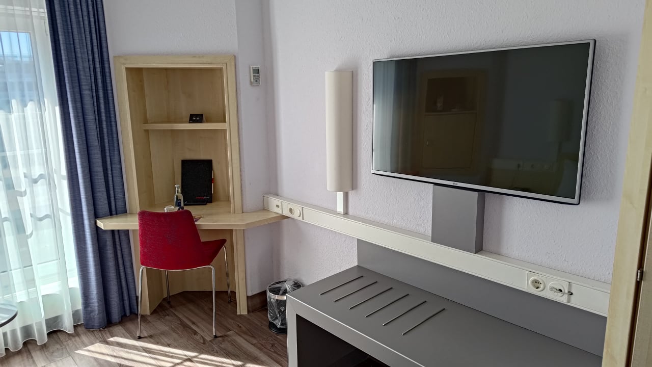 Zimmer IntercityHotel Hamburg-Altona