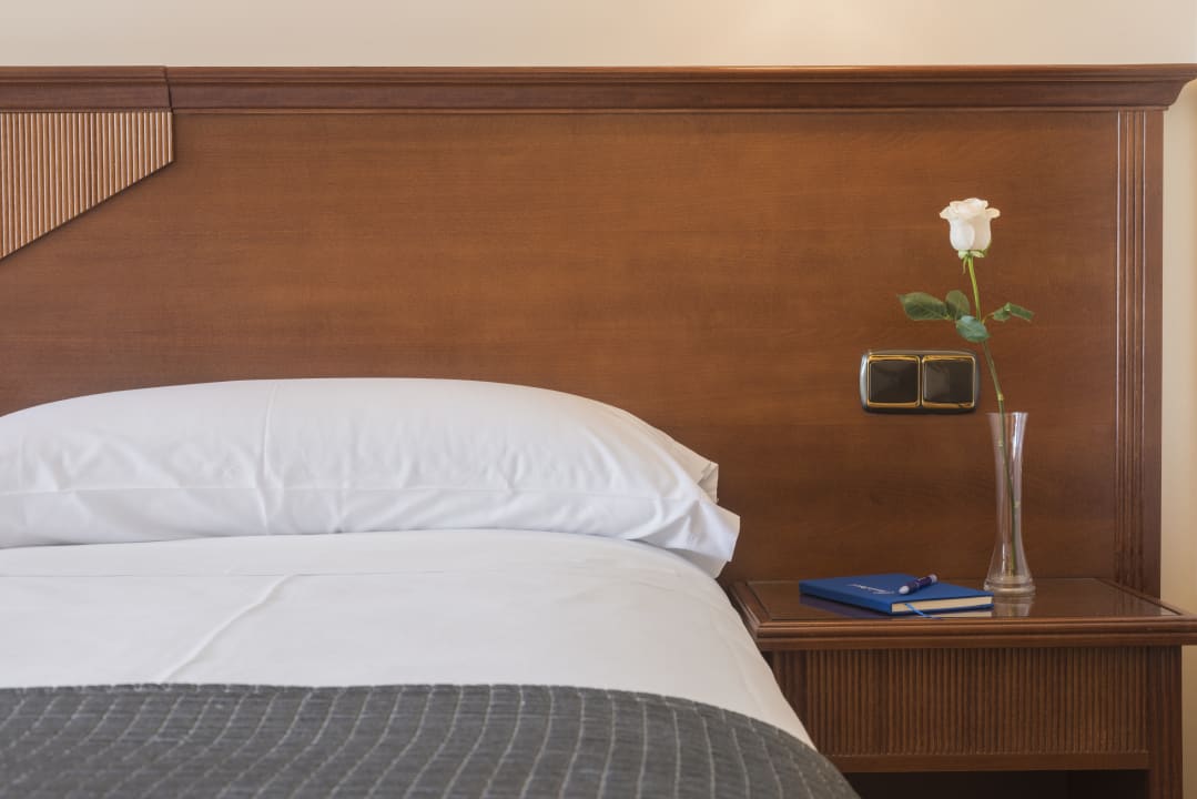 Zimmer Hotel Porcel Alixares