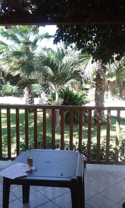 Terasse von ebenerdigem Bungalow  VOI Praia De Chaves Resort