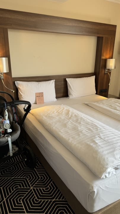 Zimmer Flemings Hotel Frankfurt Main-Riverside