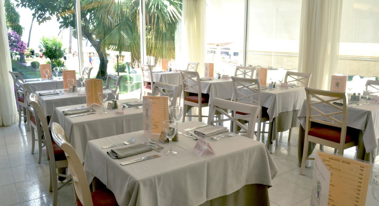 Restaurante Hotel Catalonia Ses Estaques