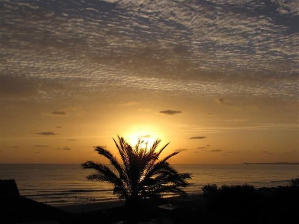 Sonnenaufgang, von Zimmer 345 aus Mahdia Beach & Aquapark