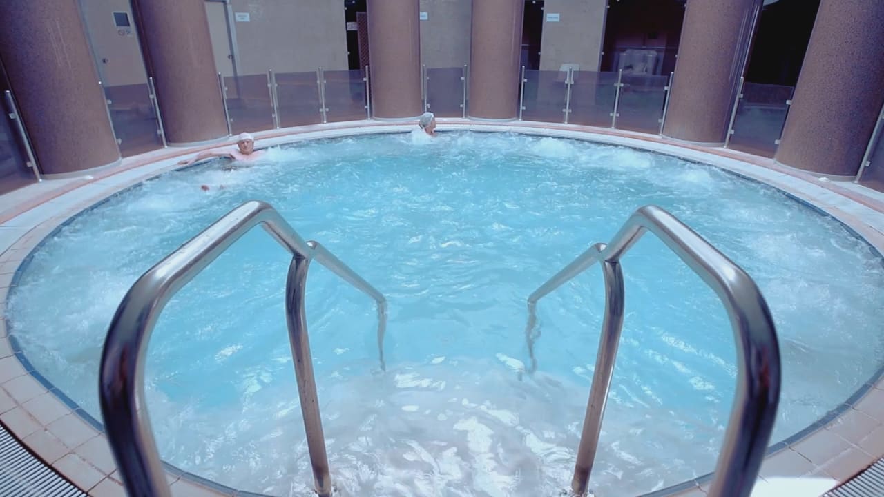 Pool Balcova Thermal Hotel