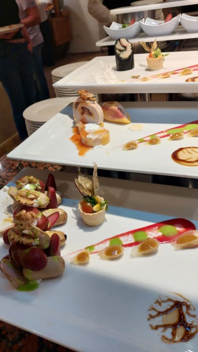 Gastro Fort Arabesque - The West Bay