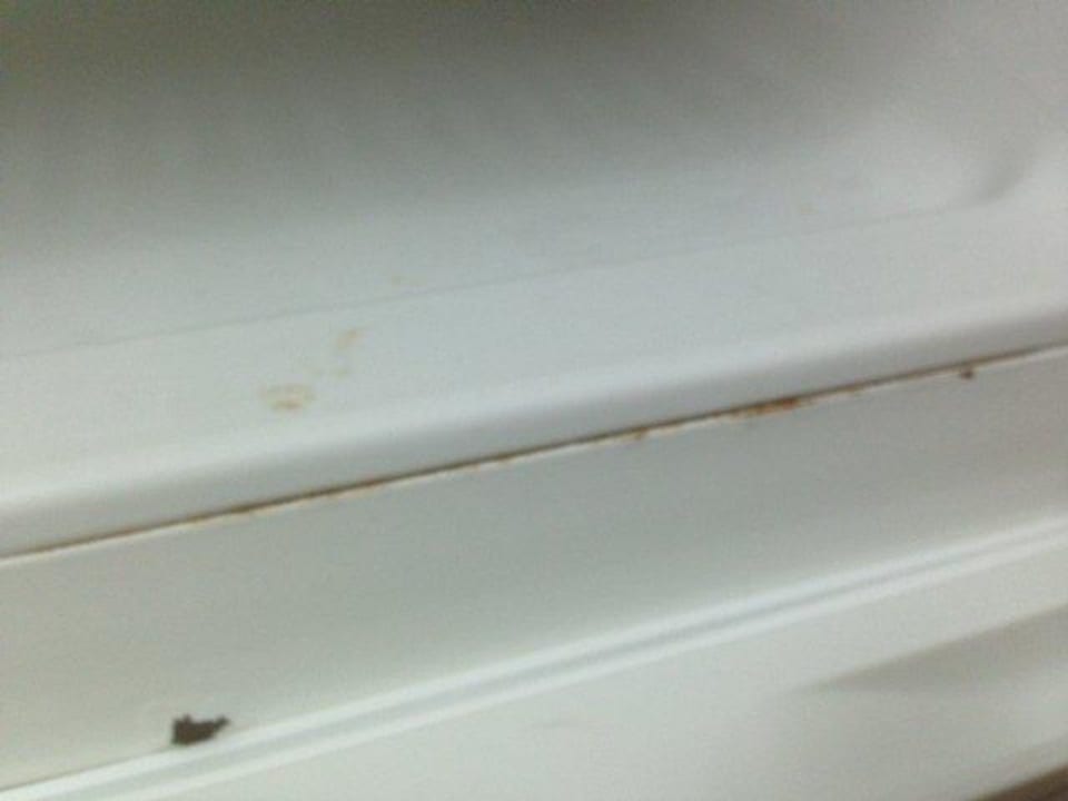 Verdreckter Kühlschrank Hotel Vila Senhora da Rocha