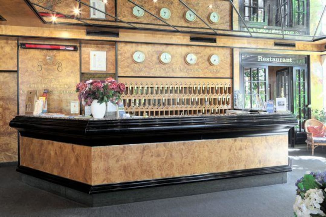 Empfang  Hotel Pazific