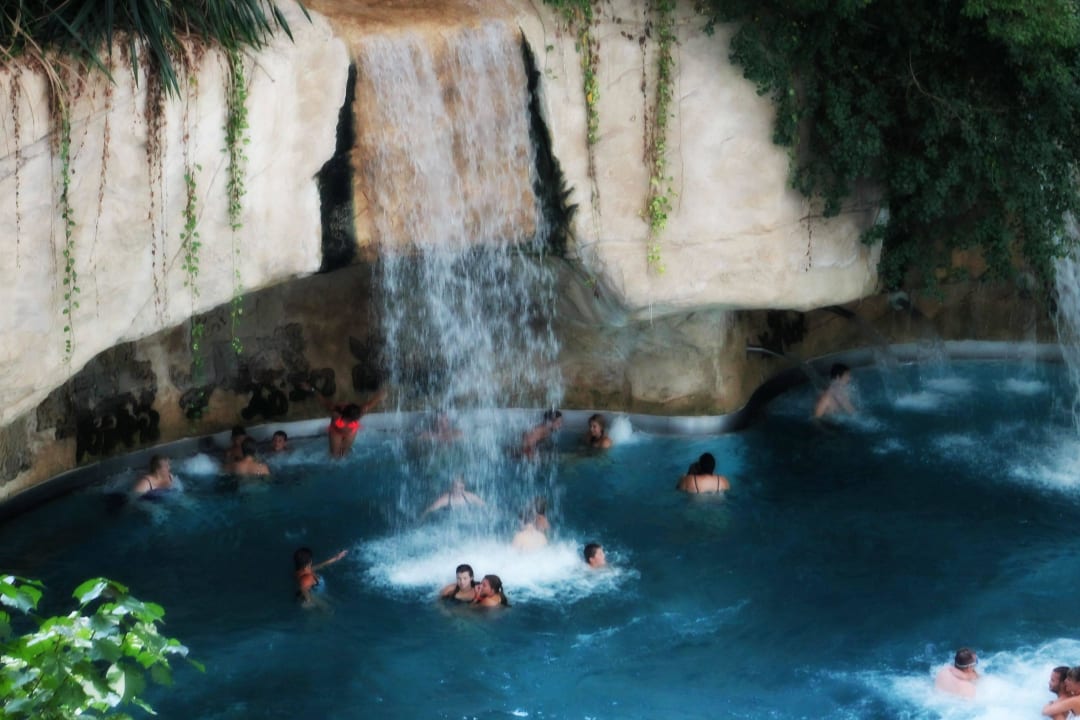 Schwimmen Tropical Islands Resort