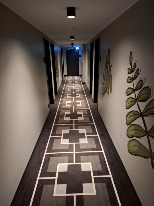 Zimmer Holiday Inn - the niu, Square Mannheim