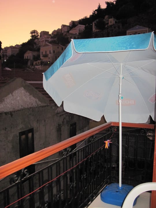 Der unbenutzbare Balkon Hotel Kokona