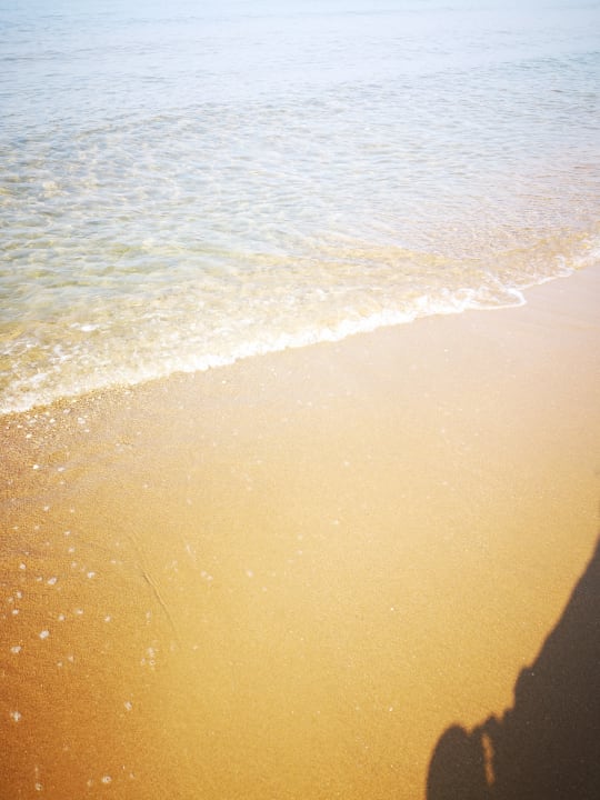 Strand Club Grand Side