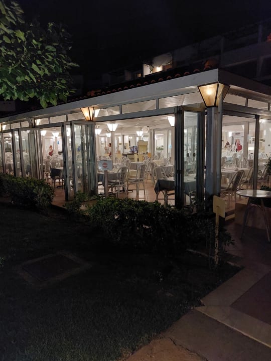 Gastro Anissa Beach & Village