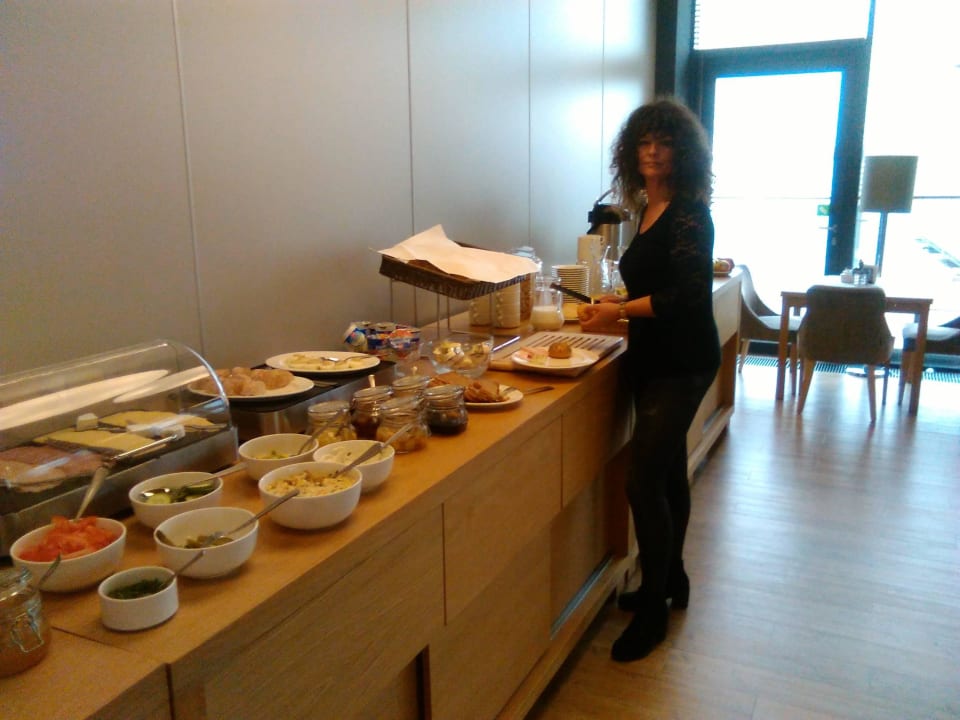 Frühstückbuffet Hotel Navigator