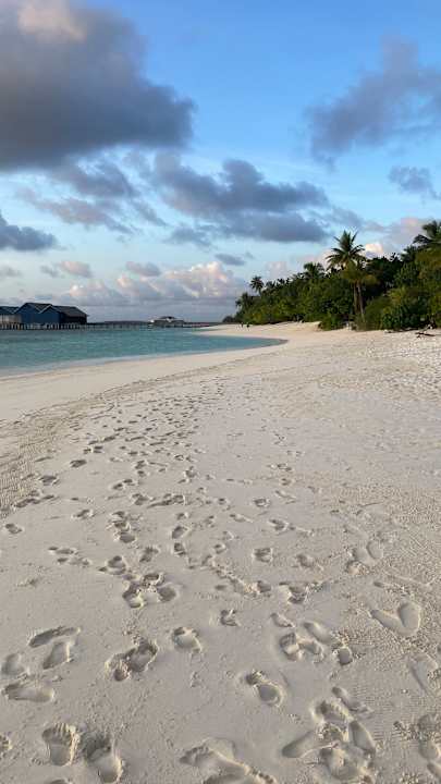 Strand The Standard Maldives