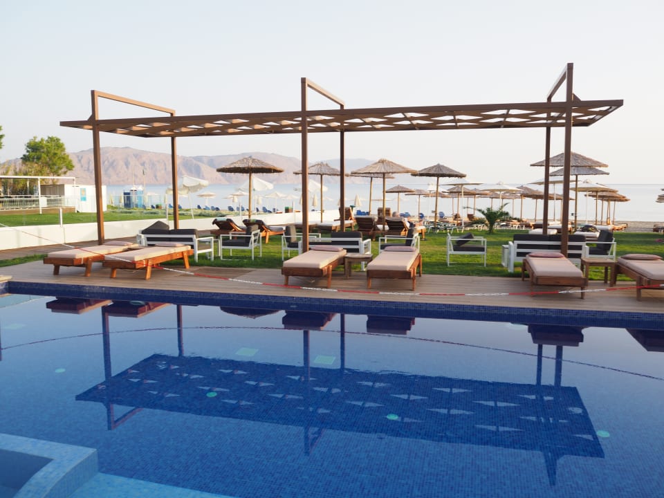 Pool Cretan Beach Resort