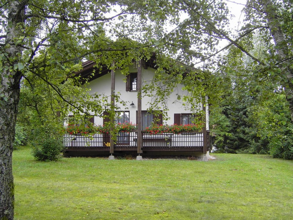 Eines der Häuser im Waldferiendorf Waldferiendorf Regen
