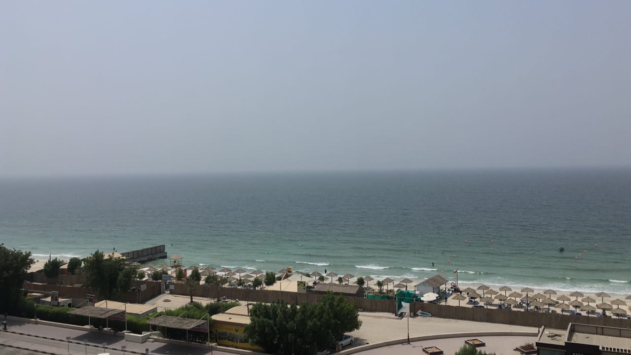 Ausblick Wyndham Garden Ajman Corniche