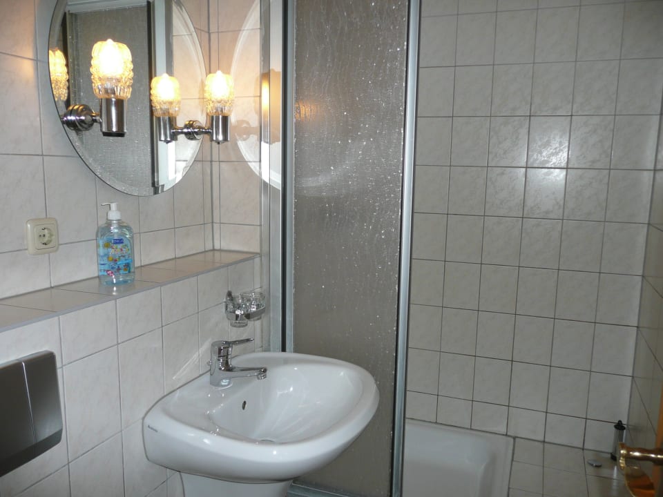 Bad  Hotel Grüner Baum