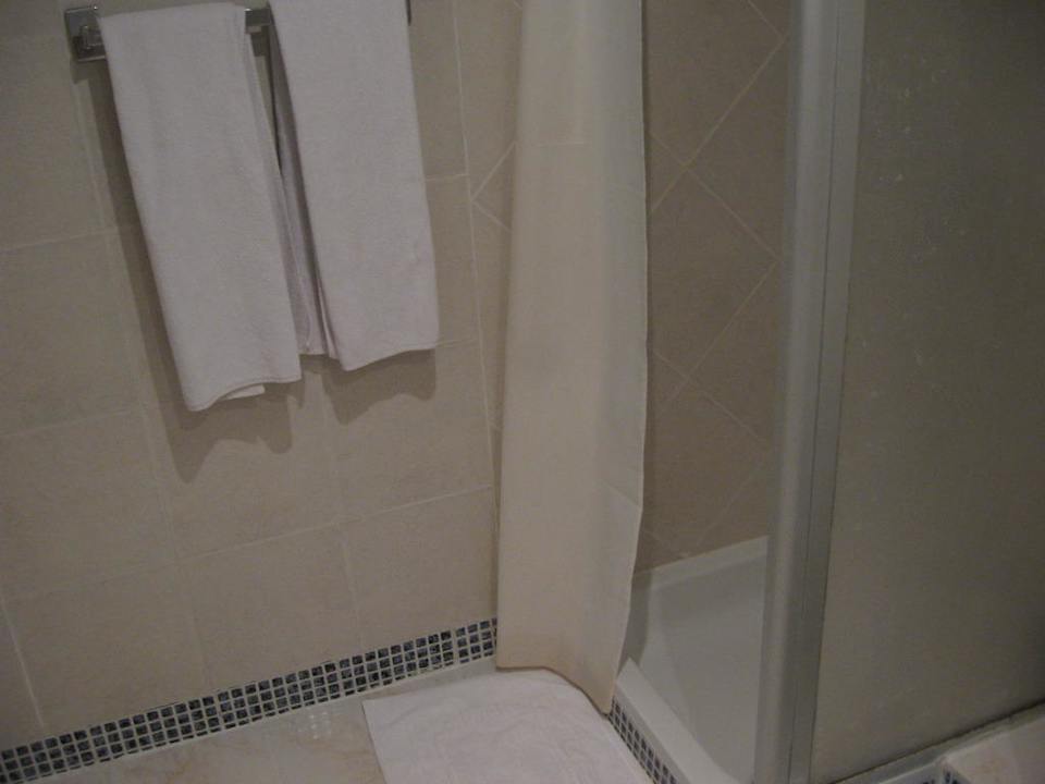 Badzimmer / Dusche  Pickalbatros Alf Leila Wa Leila Resort - Neverland Hurghada